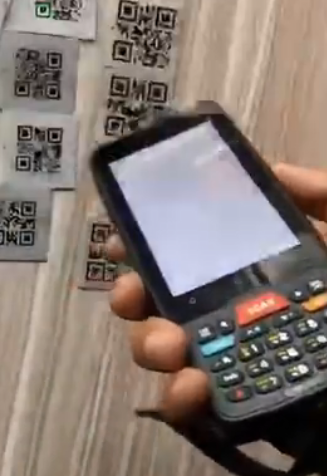 44118太阳成城集团 IVY680智能手持终端PDA扫描铭牌印刷二维码.png